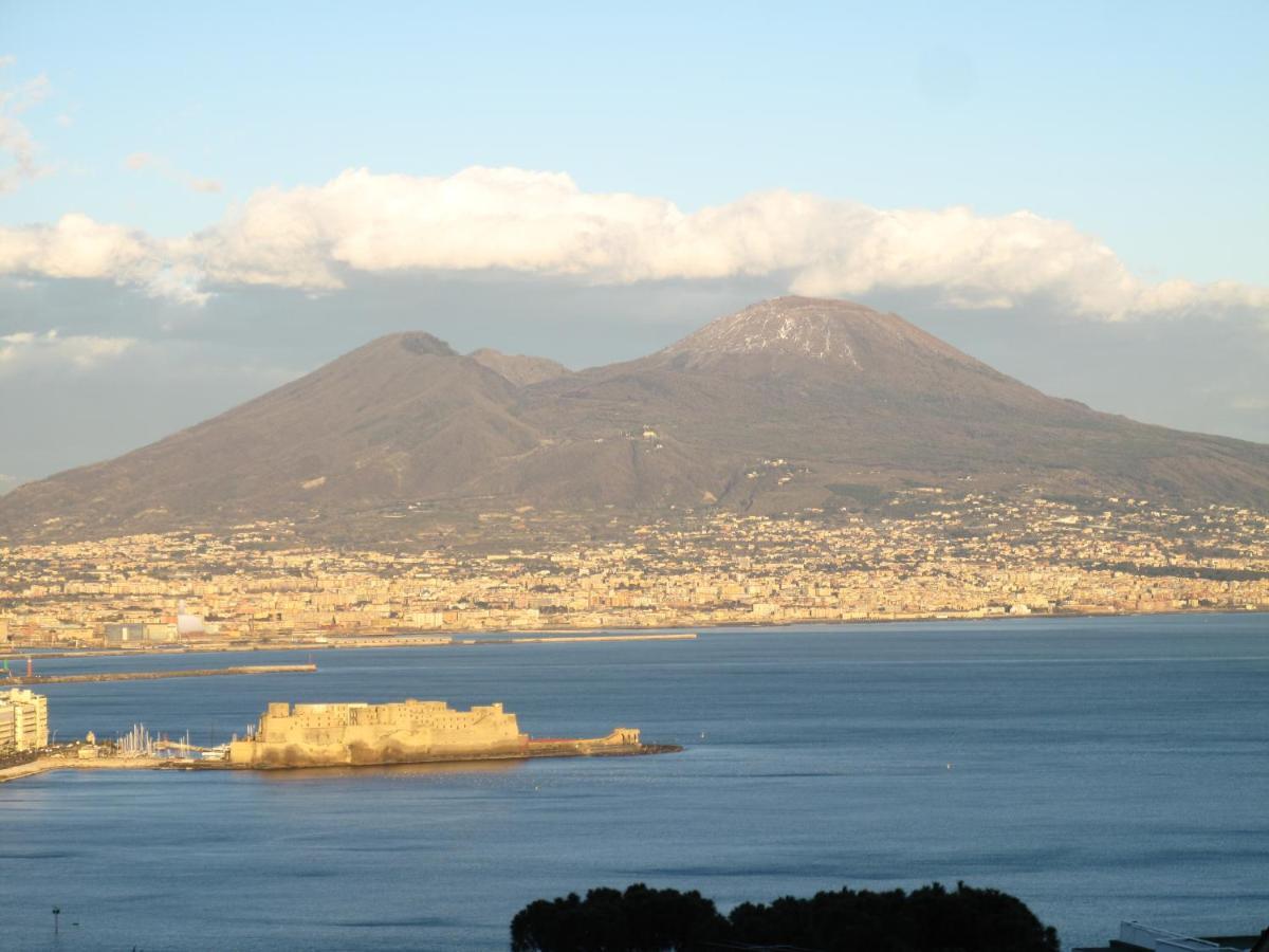 Monocamera Con Terrazzogiardino -Studette -Zona Panoramica Posillipo Neapol Exteriér fotografie